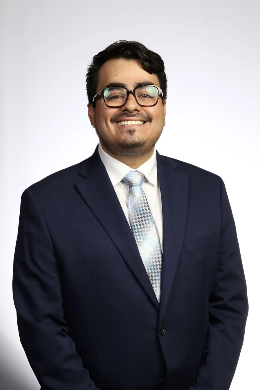 Dr. Andrés Meraz Brenez